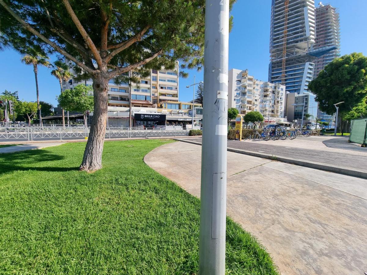 Beach Apartment'S Limassol Kültér fotó