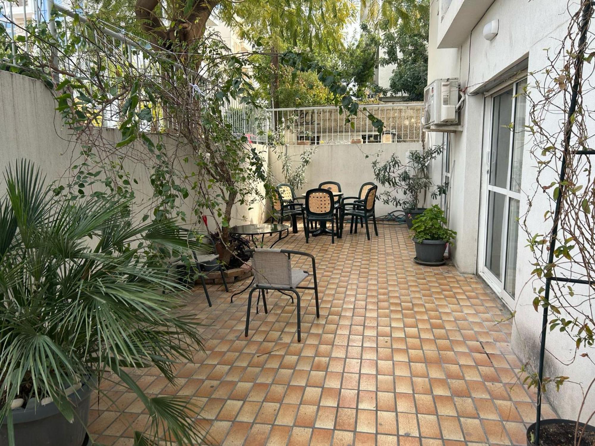 Beach Apartment'S Limassol Kültér fotó